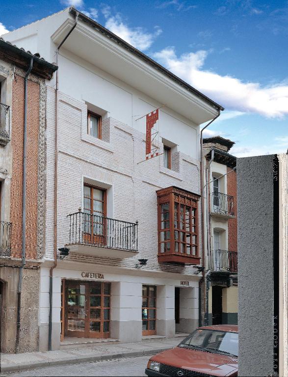 Hotel Isabel Briviesca Esterno foto