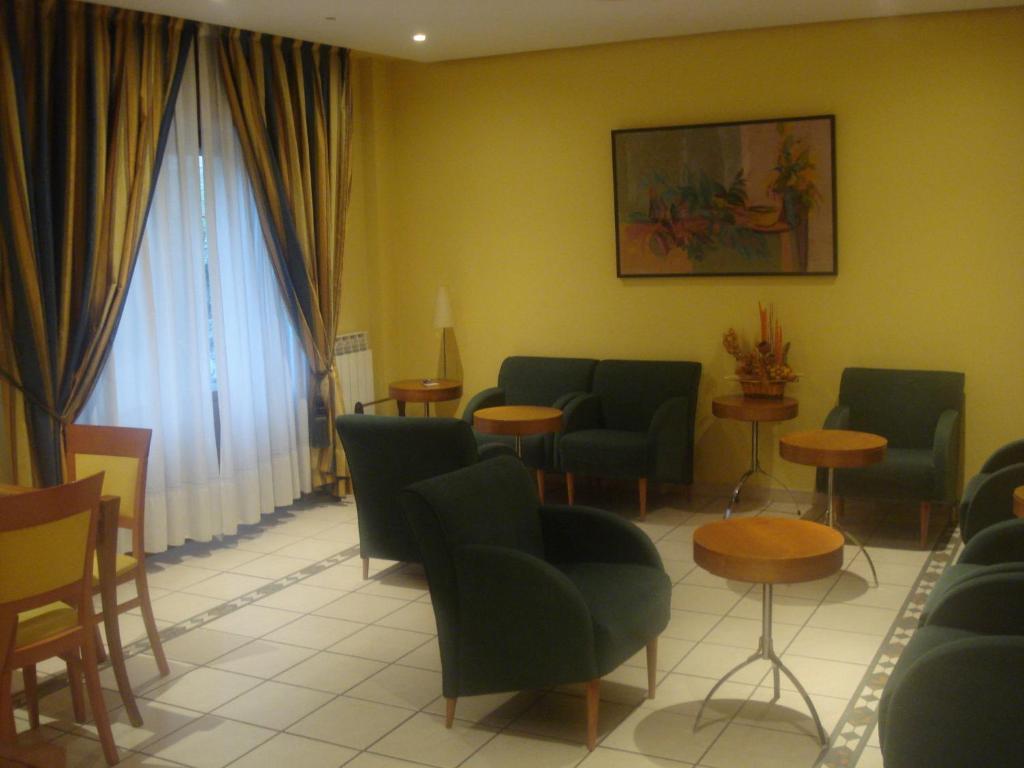 Hotel Isabel Briviesca Esterno foto